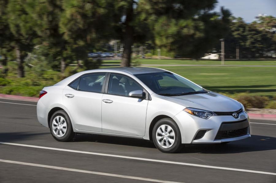  Toyota Corolla 2014 года  (фото 171 из 212)